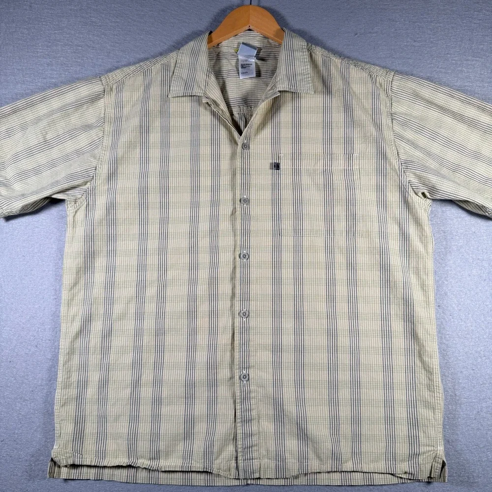 The North Face A5 Series Mens XL Tan Plaid Short Sleeve Button Down Shirt AYC8